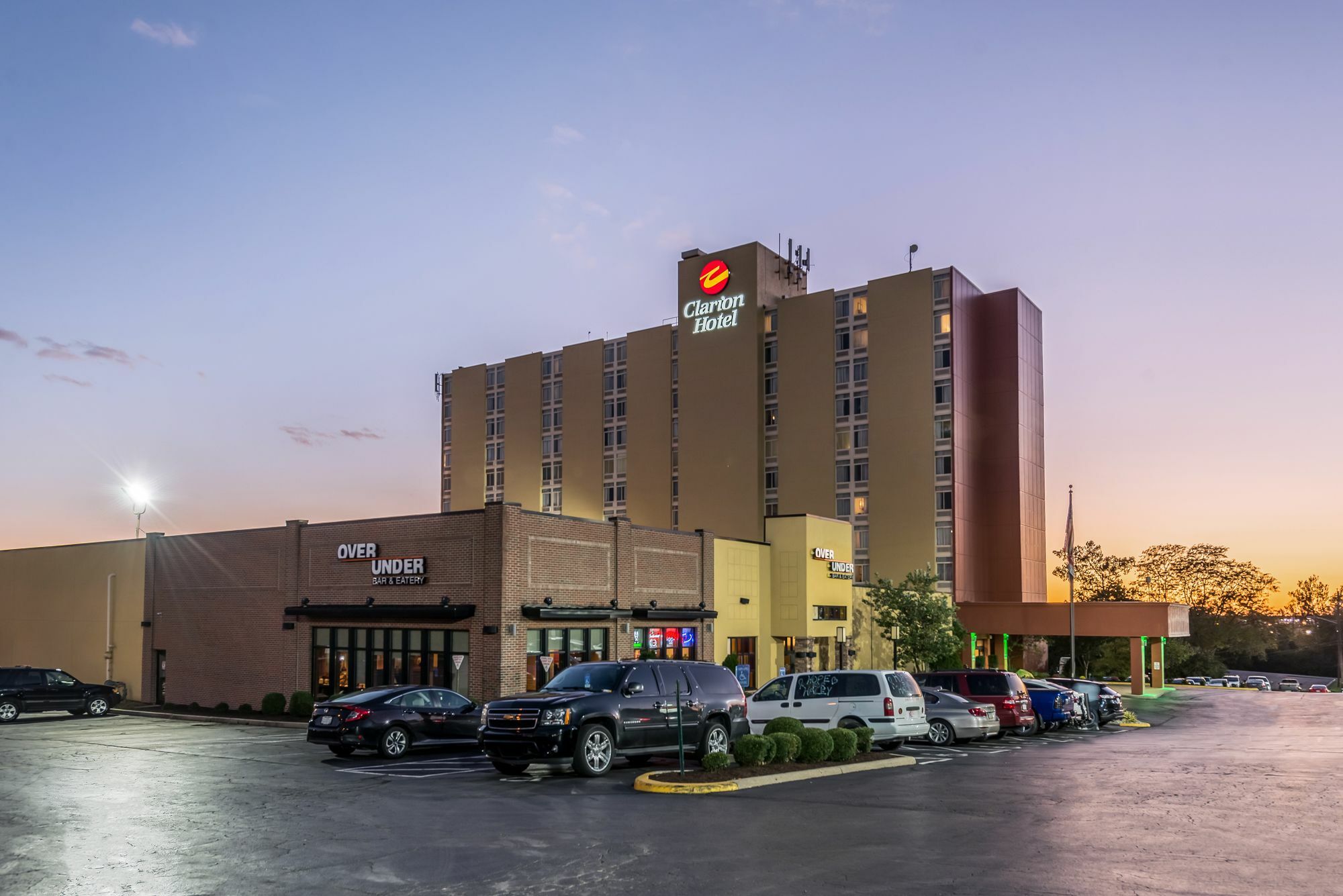 Clarion Hotel Cincinnati North Sharonville Exterior foto
